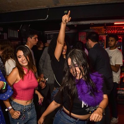 Bar Crawl Medellin